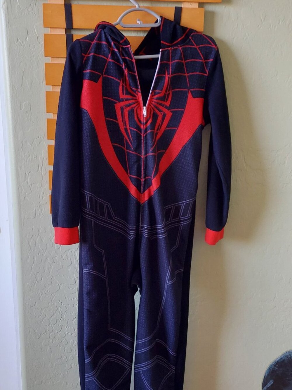 Spiderman Miles Morales One-Piece Kids Superhero Costume Small - Picture 3 of 12